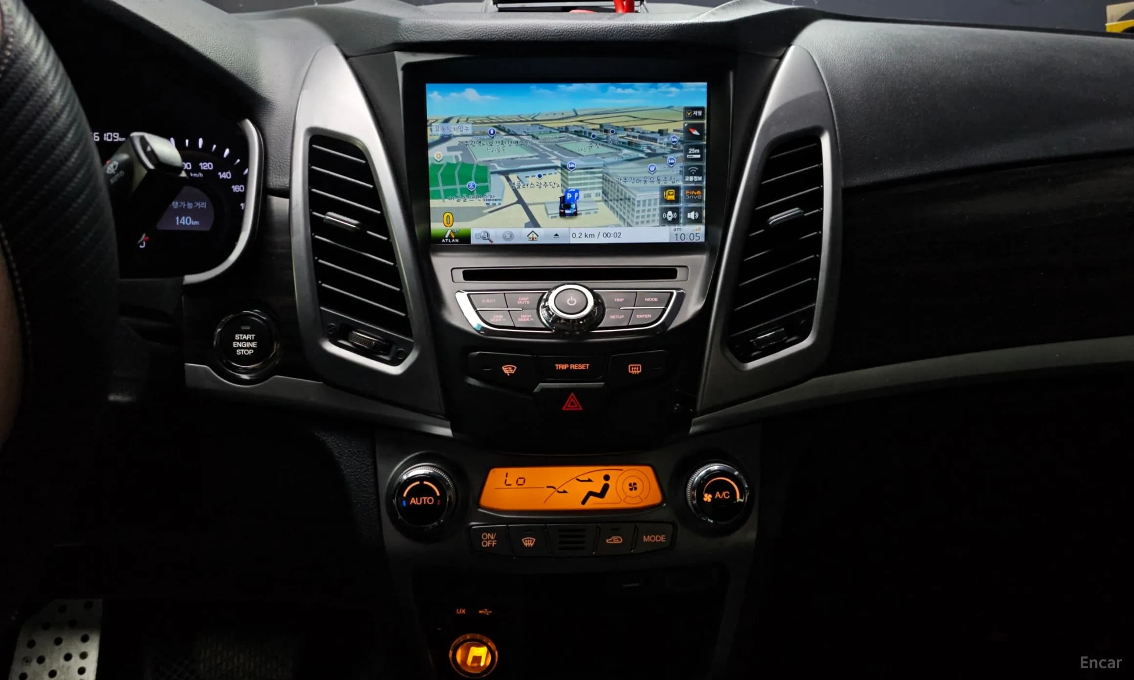 Korando C