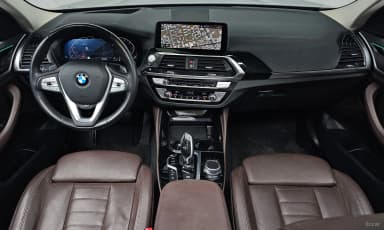 X4 (G02)