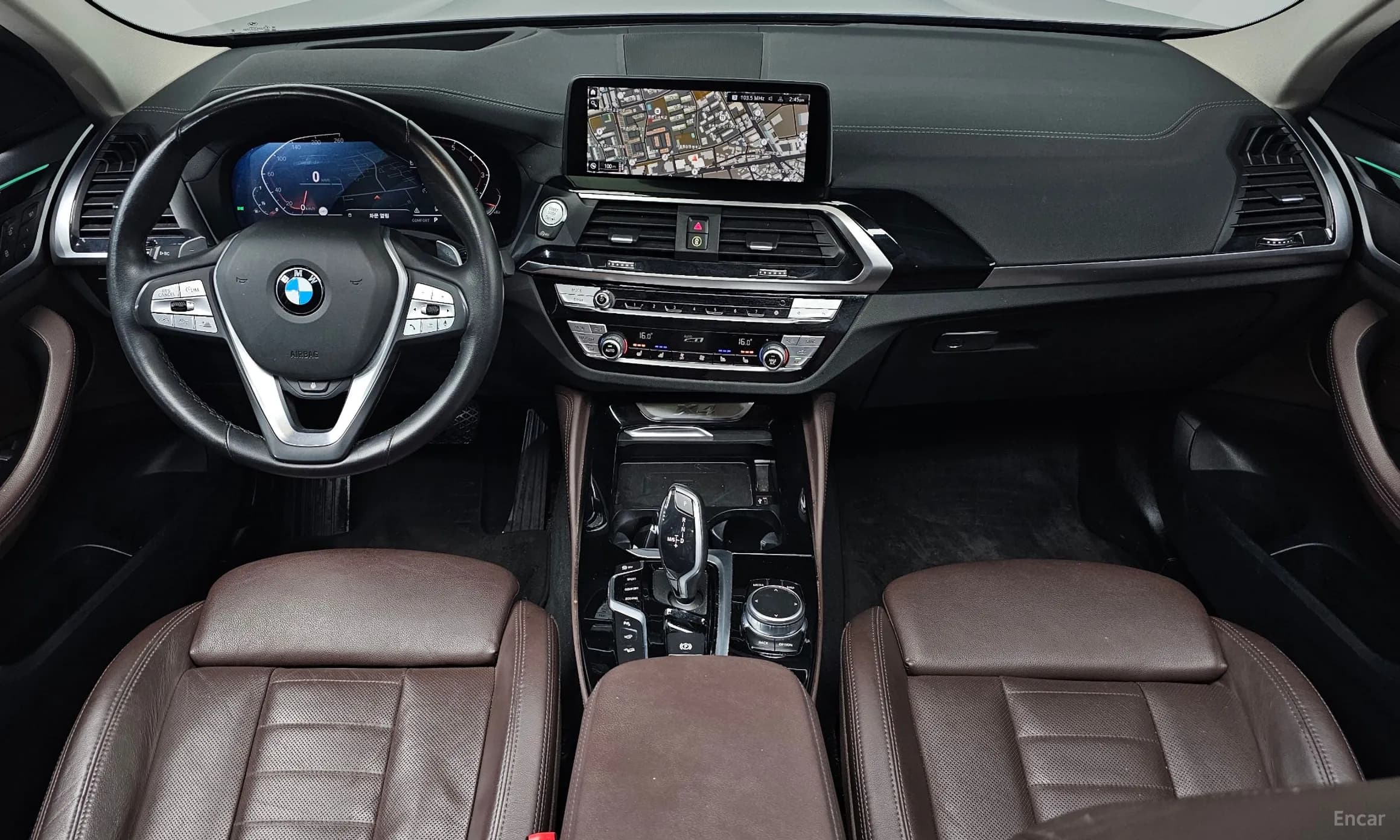 X4 (G02)