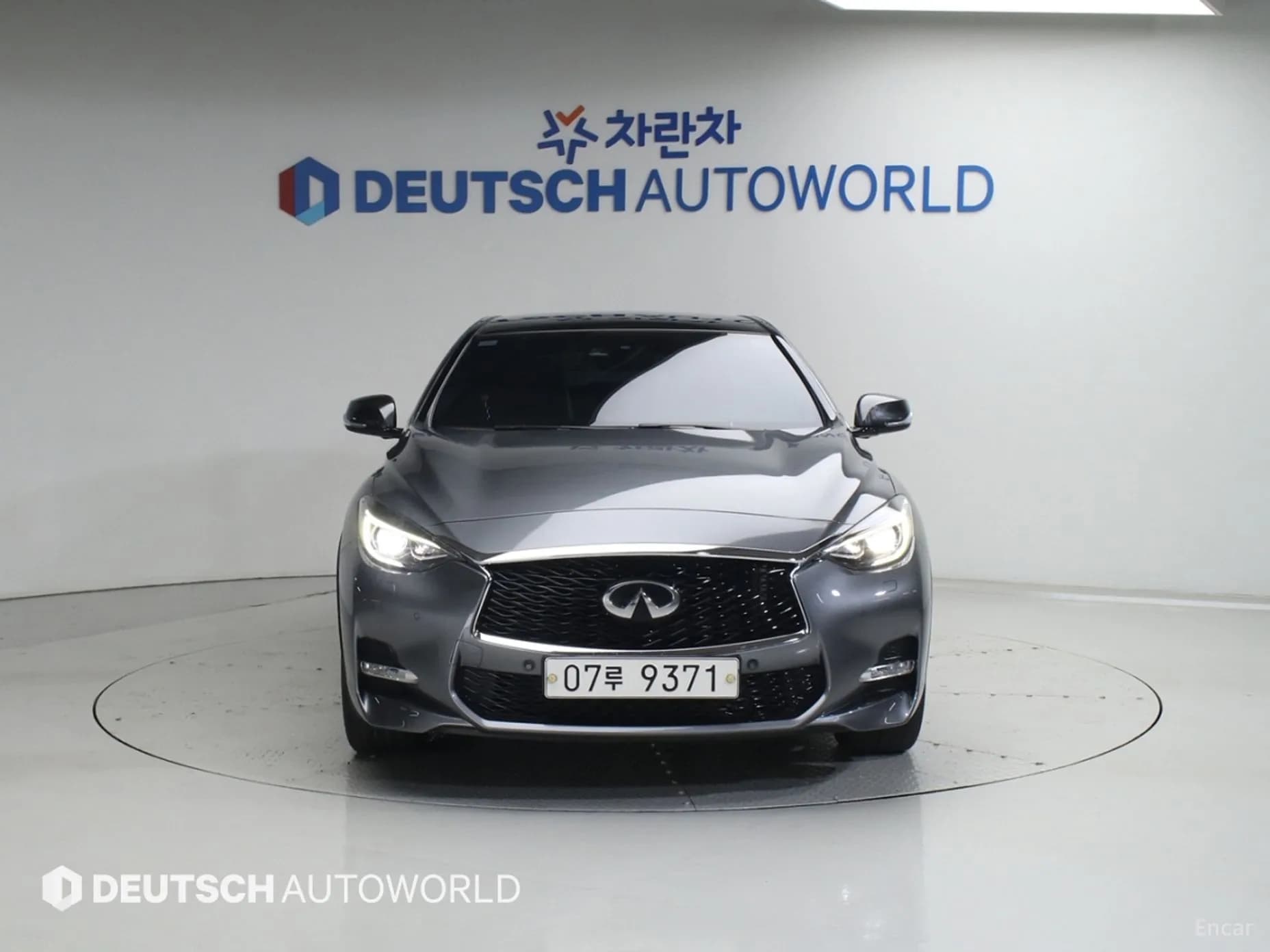 Q30