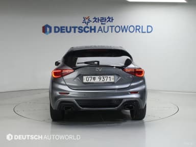 Q30