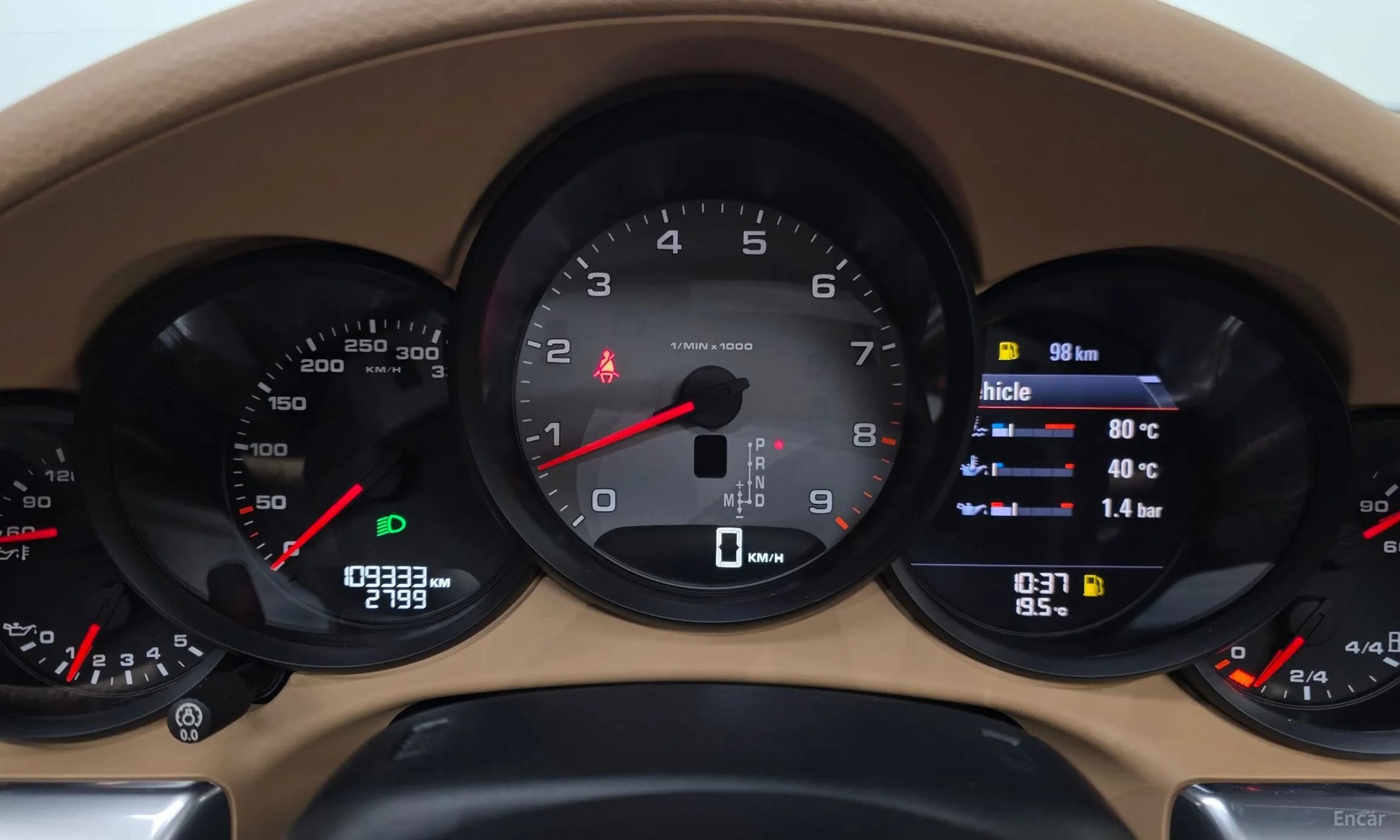 910