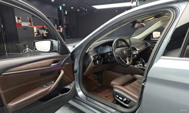 5 Series (G30)