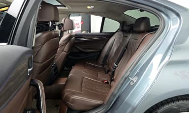 5 Series (G30)