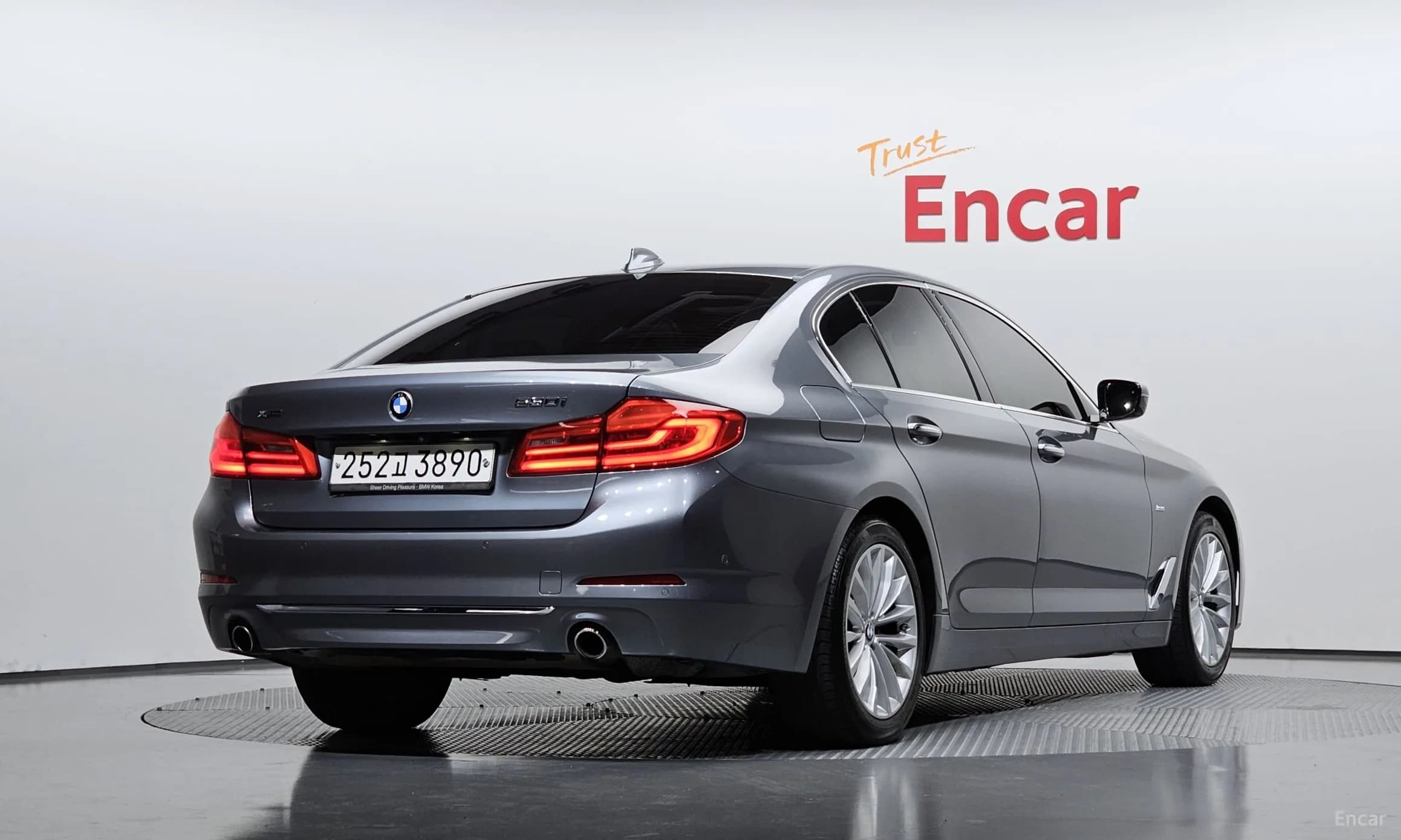 5 Series (G30)