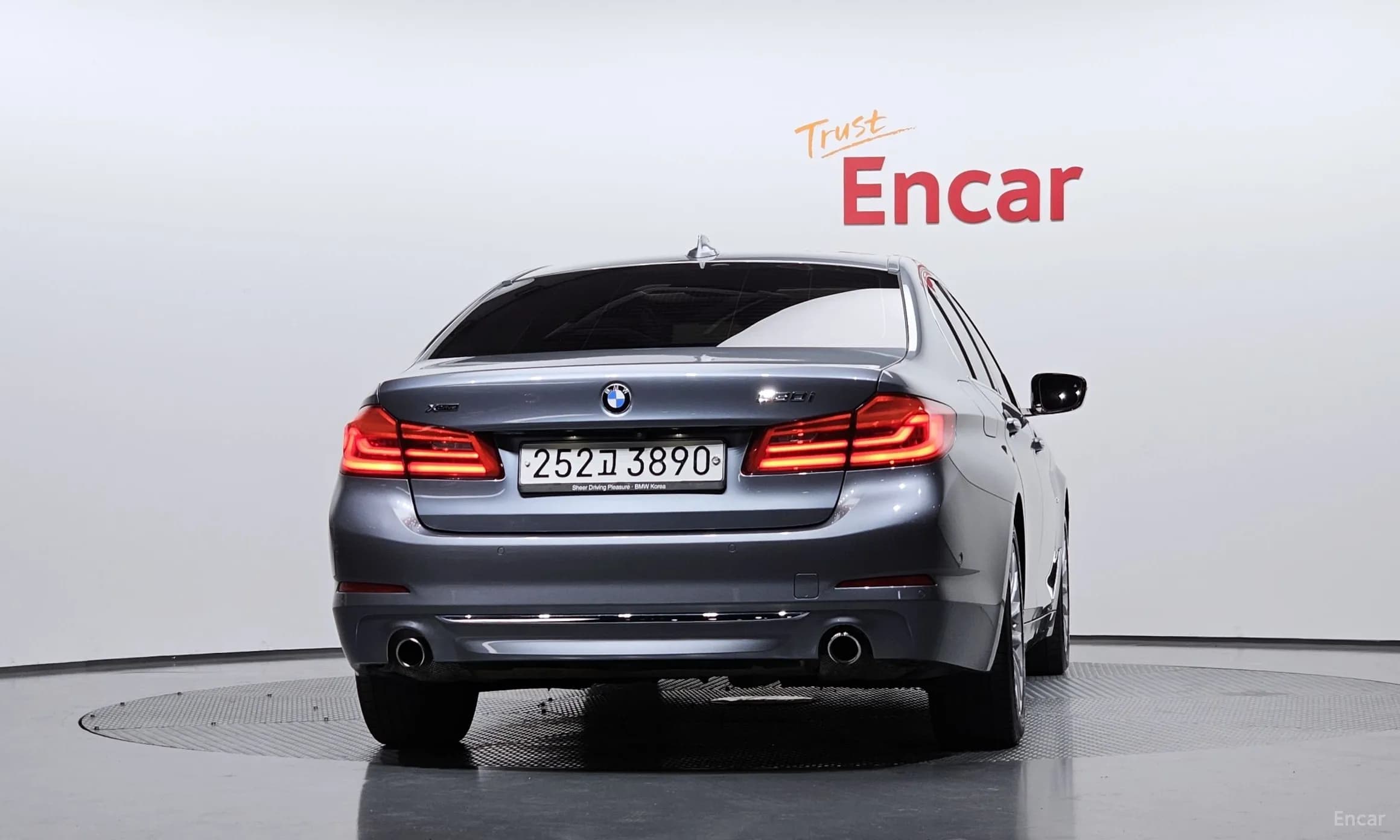 5 Series (G30)