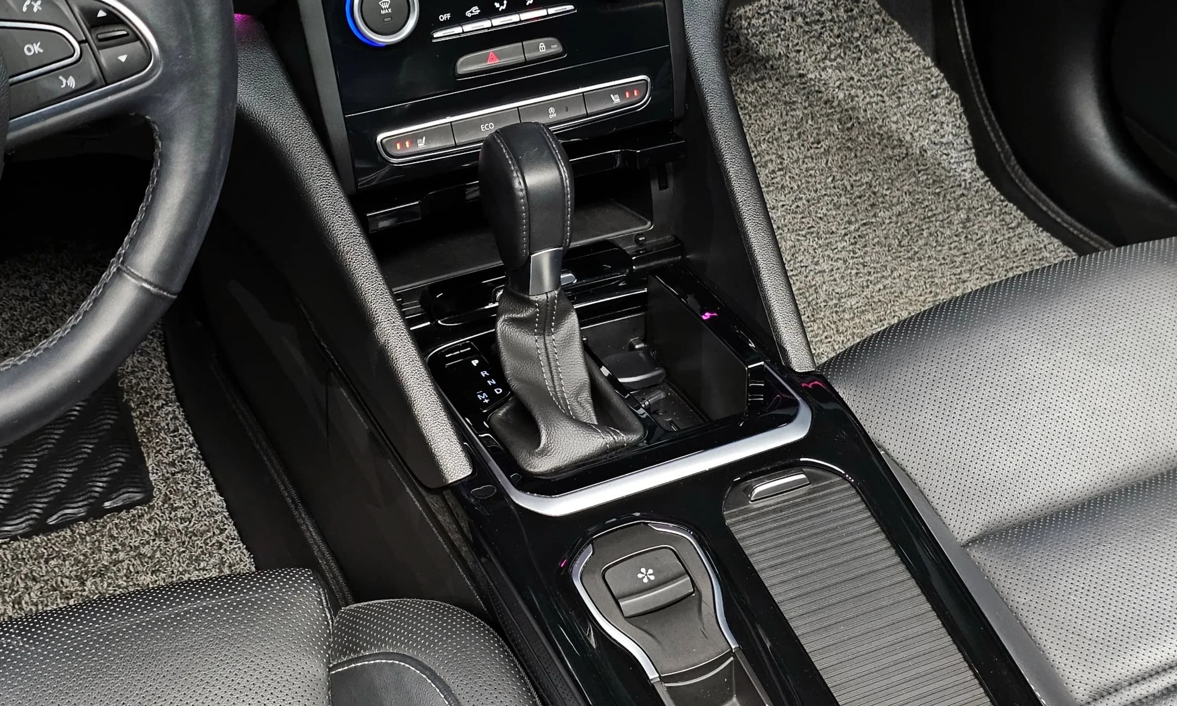 SM6