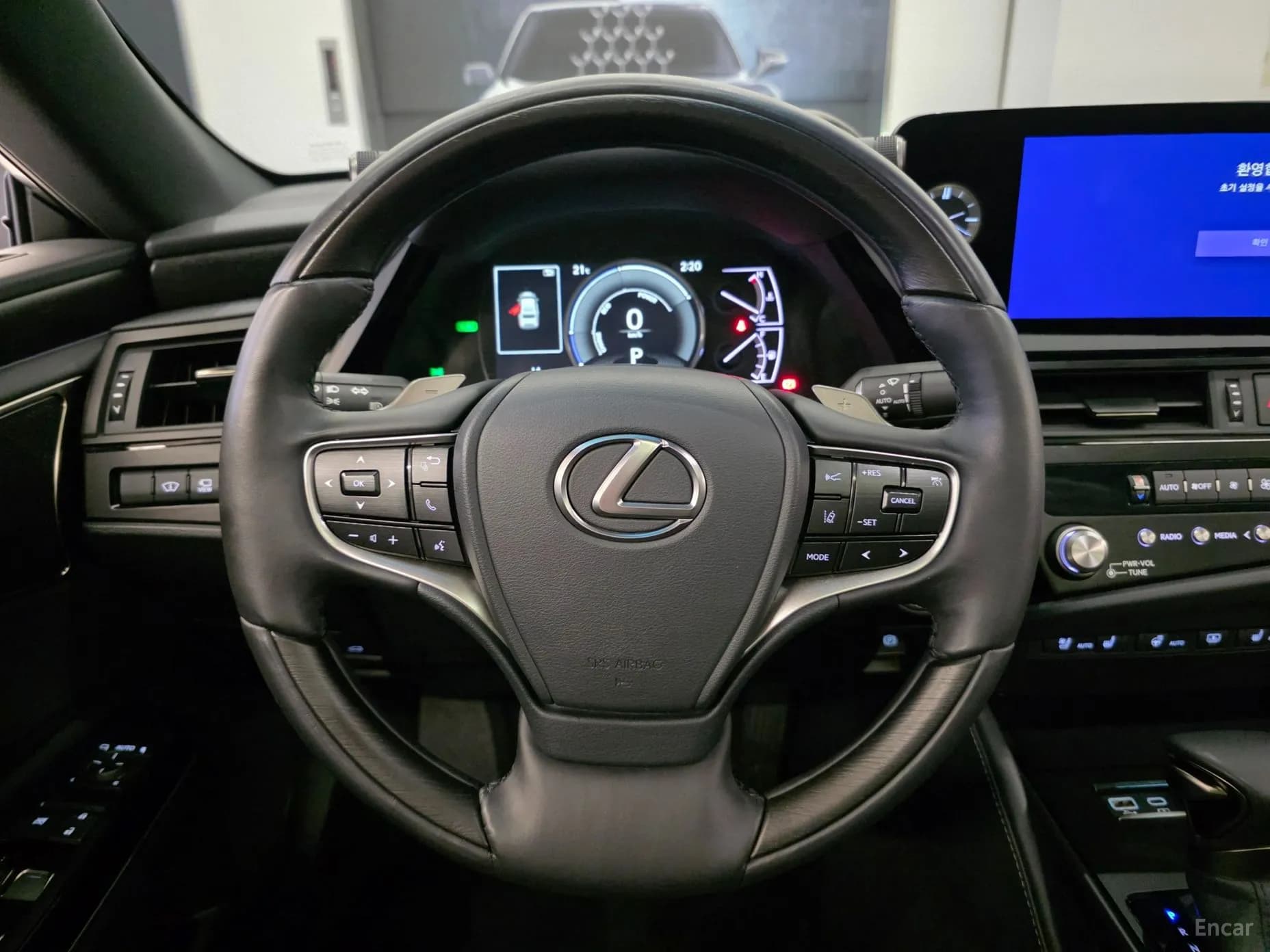 ES300h 7th Generation