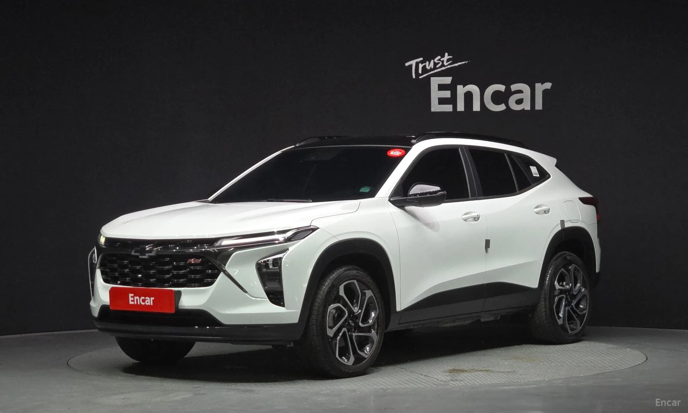 Trax Crossover