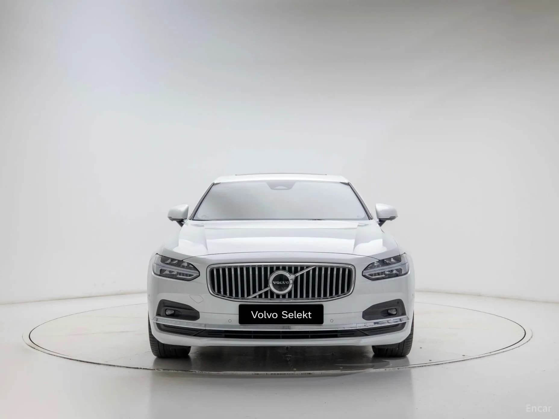 S90