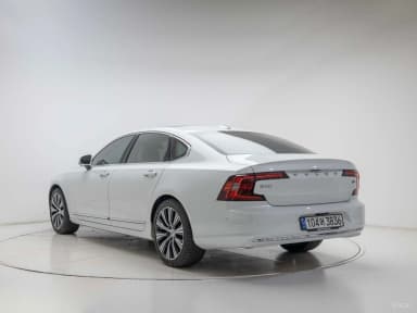 S90
