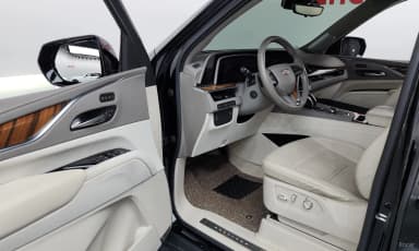 Escalade 5th Generation