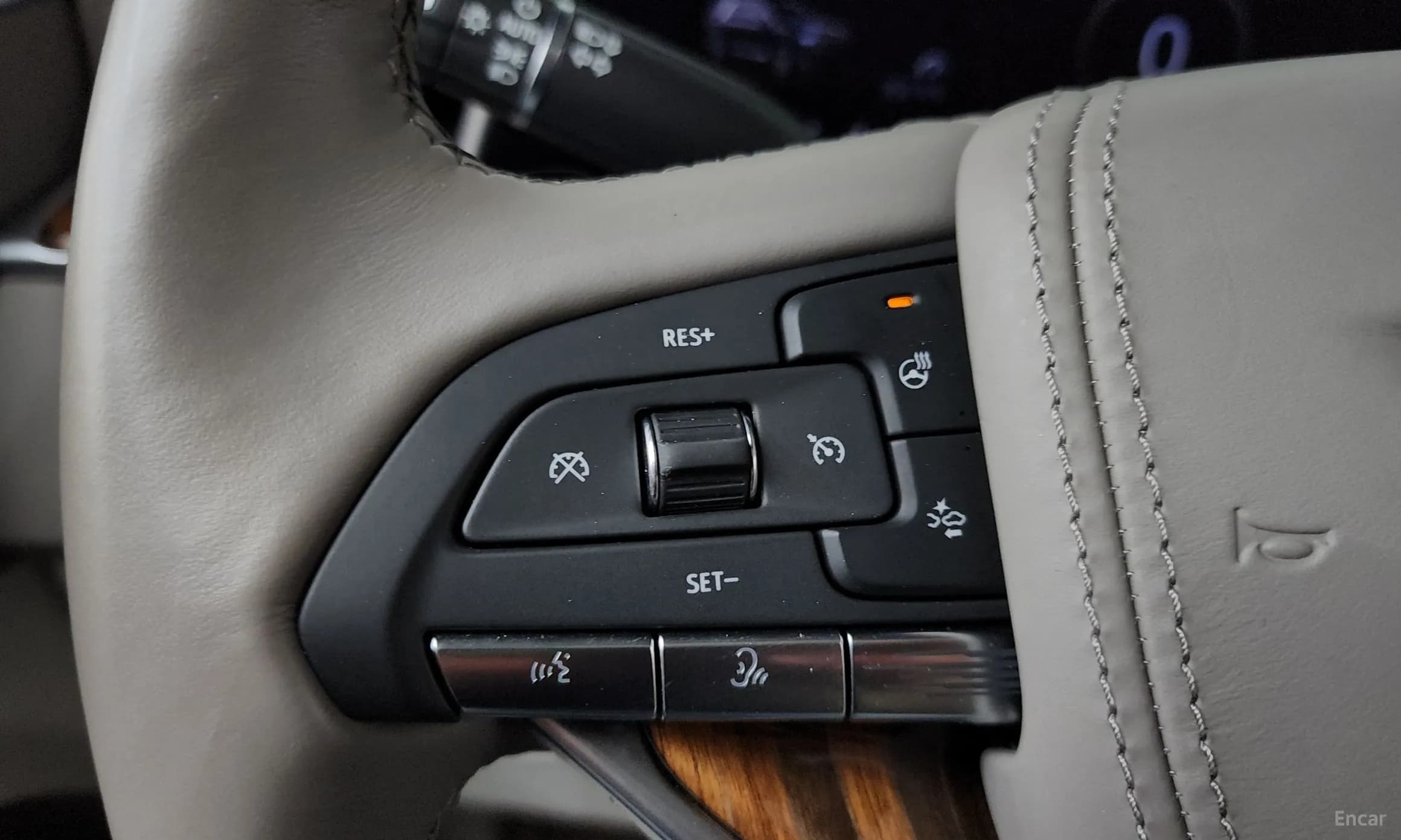 Escalade 5th Generation