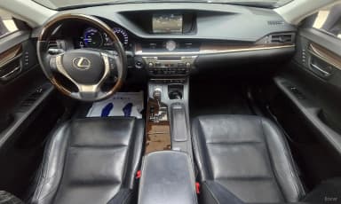 New ES300h
