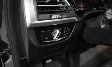 X4 (G02)