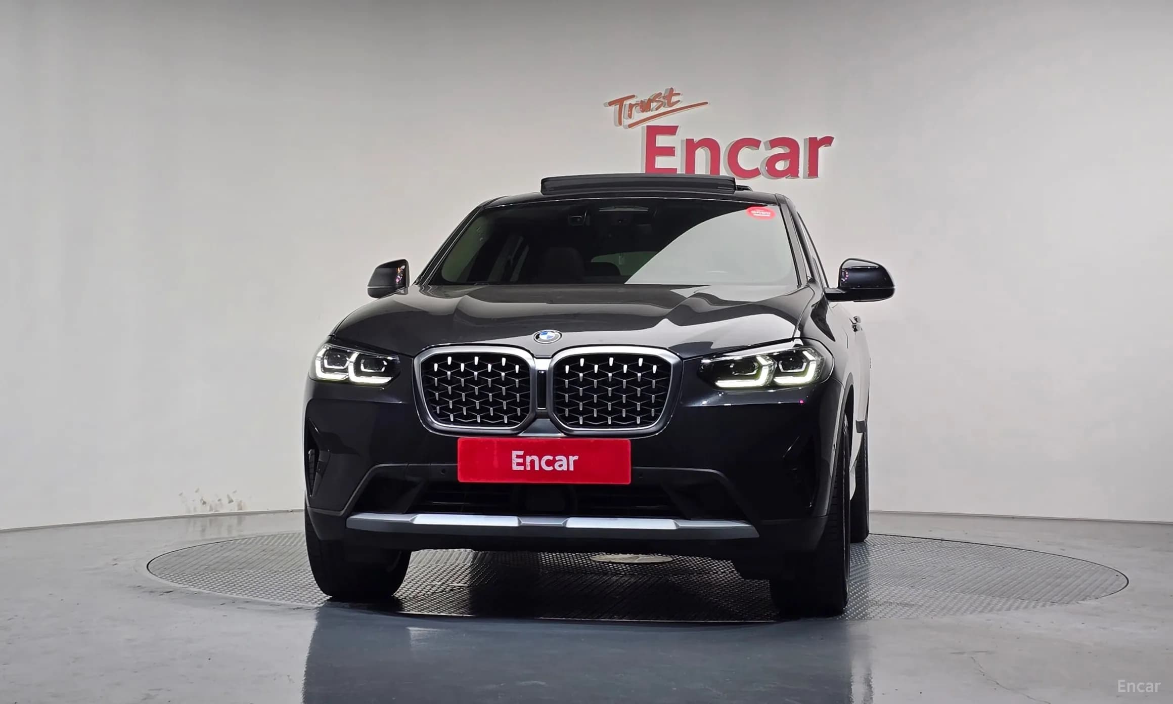 X4 (G02)