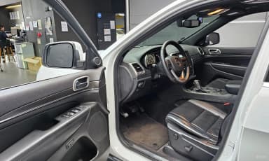 Grand Cherokee