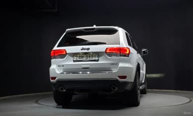 Grand Cherokee