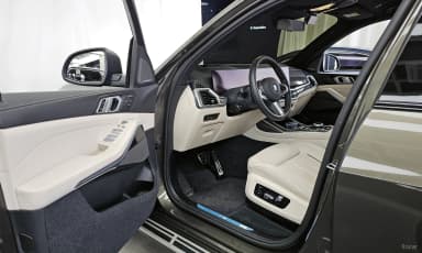 X7 (G07)