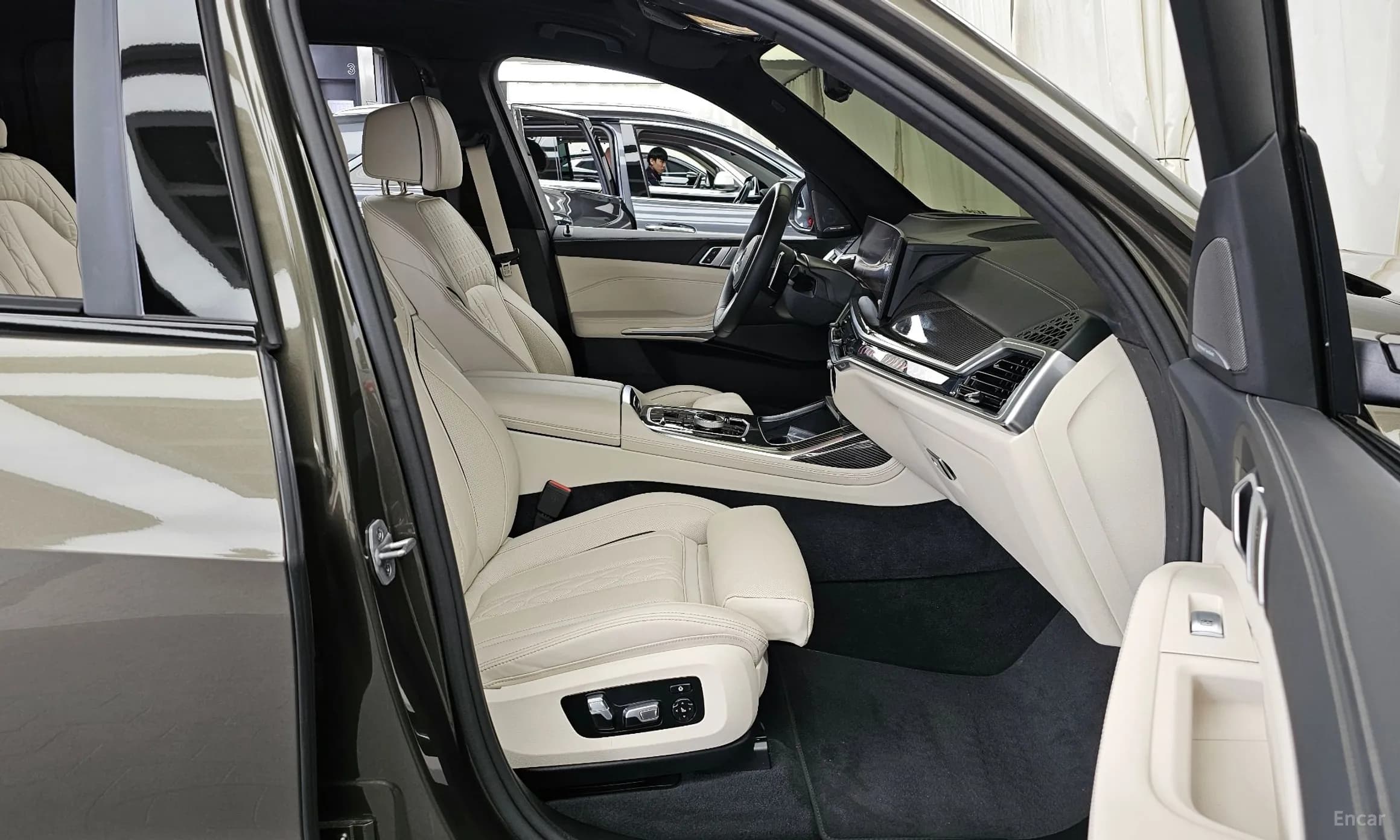 X7 (G07)