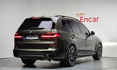 X7 (G07)