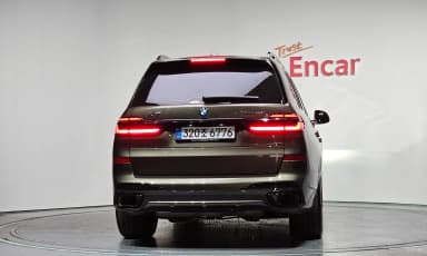 X7 (G07)