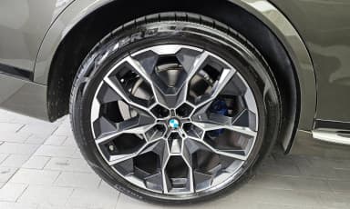 X7 (G07)