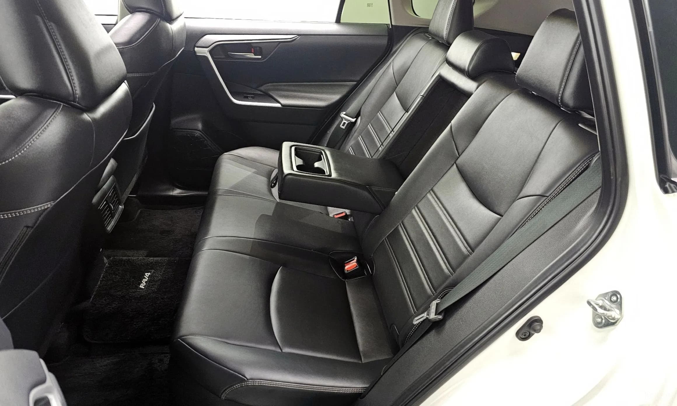 RAV4 5th Generation