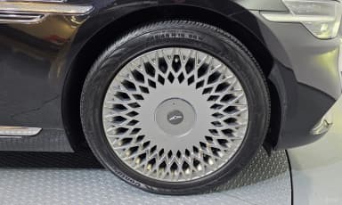 G90