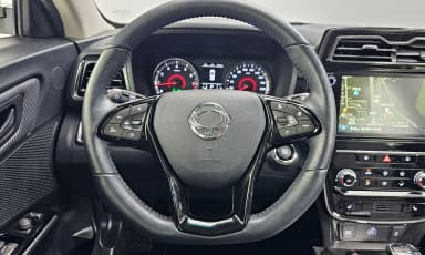 Berry New Tivoli
