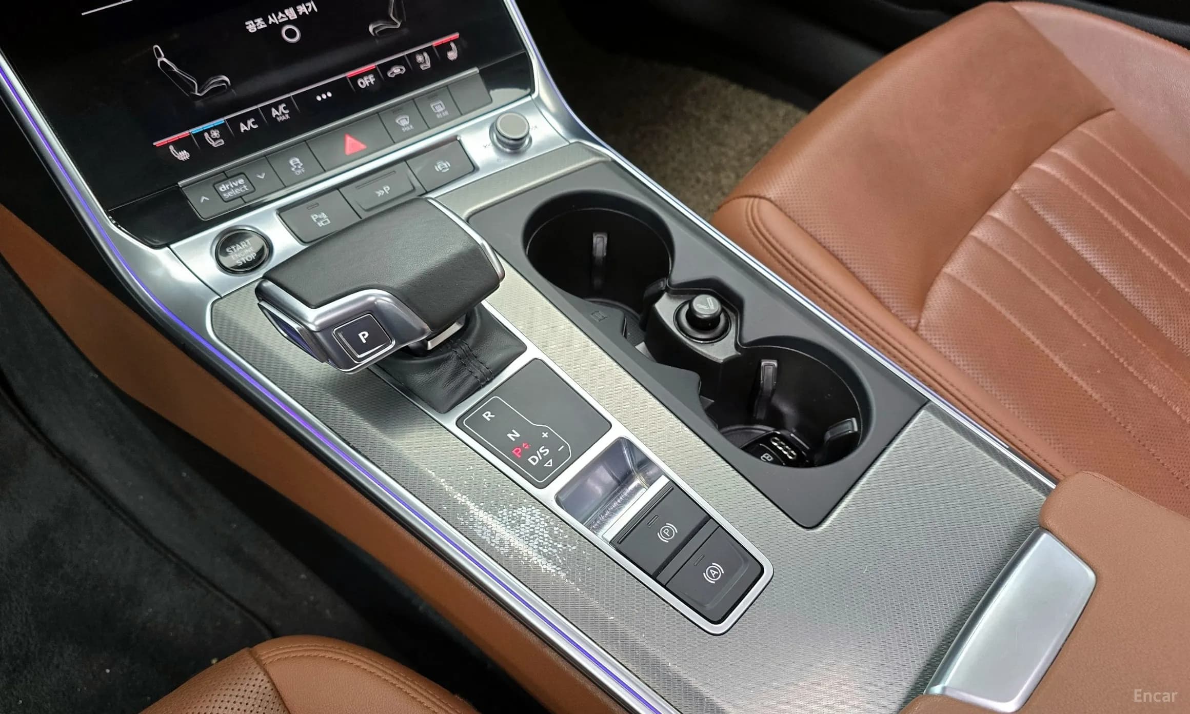 A6 (C8)