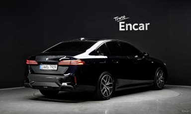 5 Series (G60)
