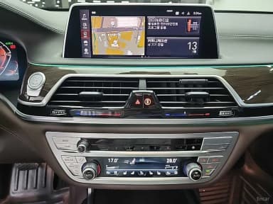 7 Series (G11)