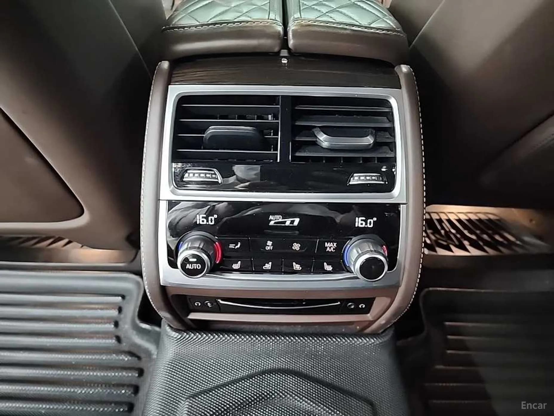 7 Series (G11)