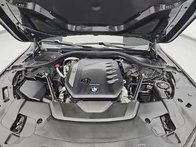 7 Series (G11)
