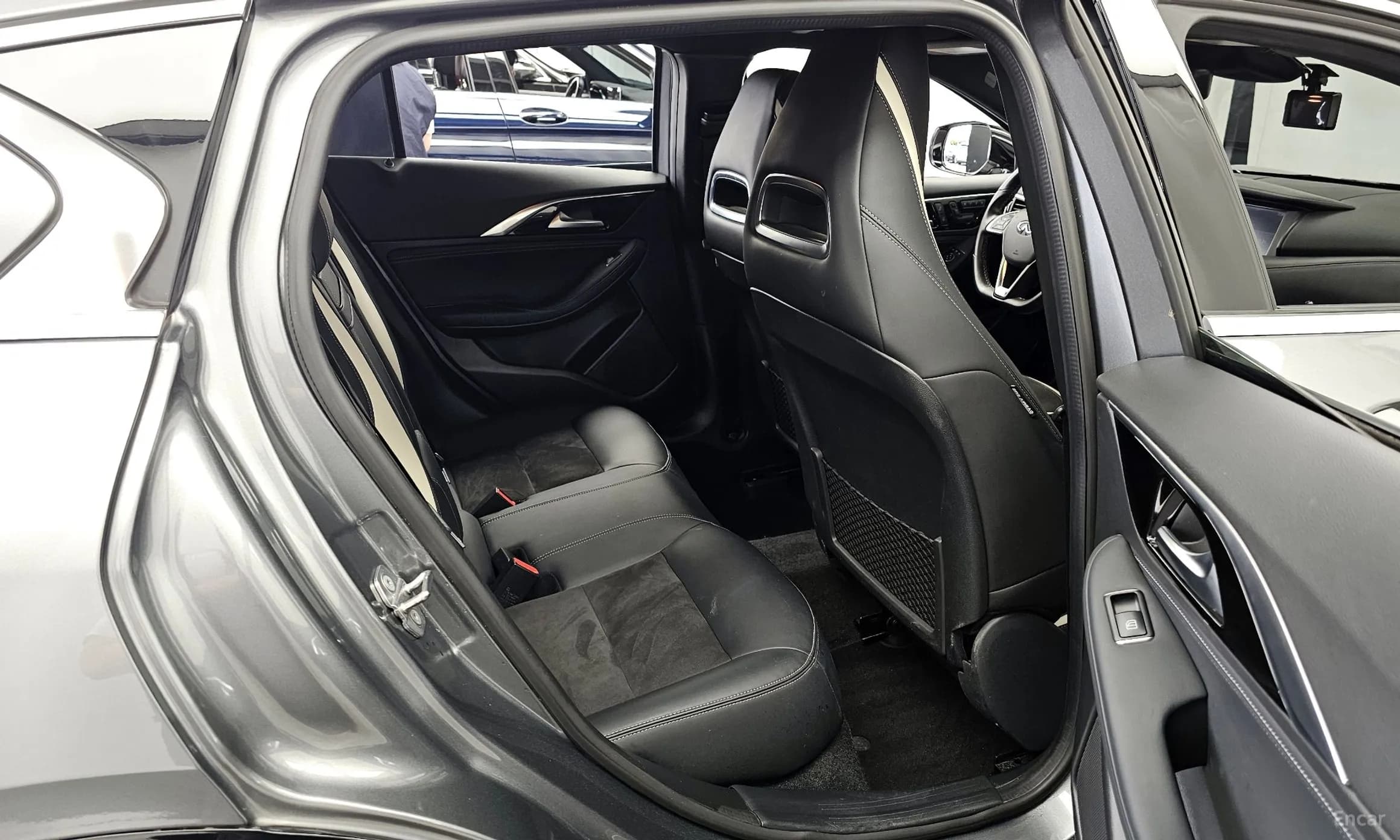 Q30