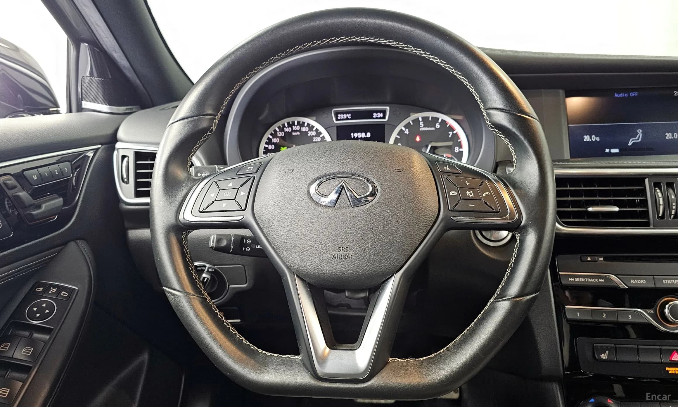 Q30