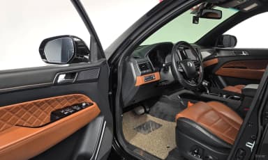 G4 Rexton