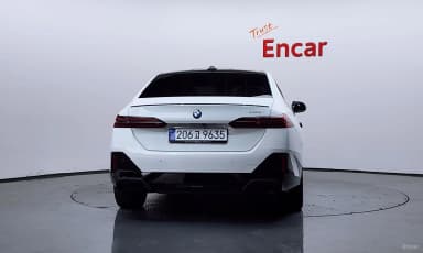 5 Series (G60)