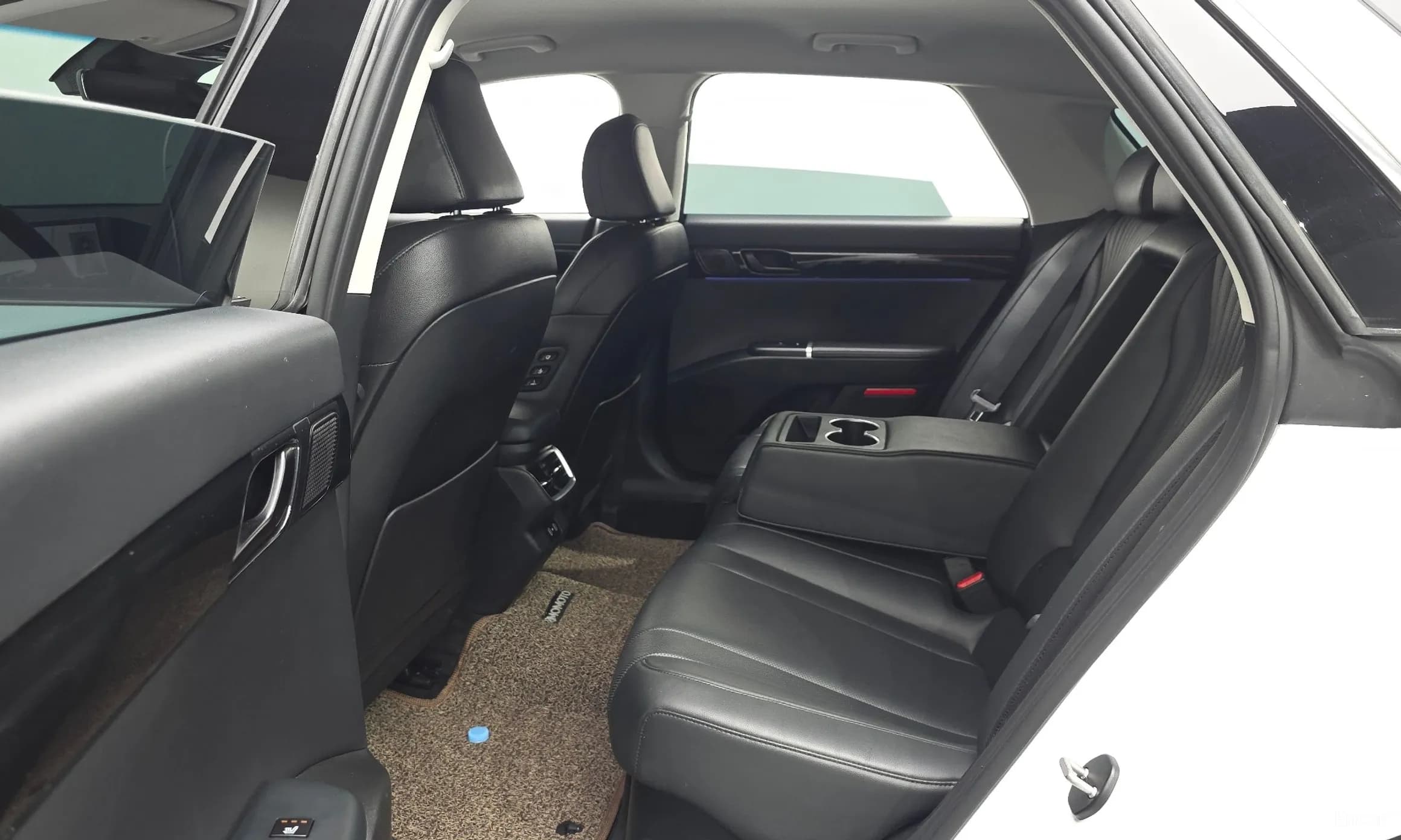 Grandeur Hybrid (GN7)