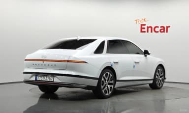 Grandeur Hybrid (GN7)