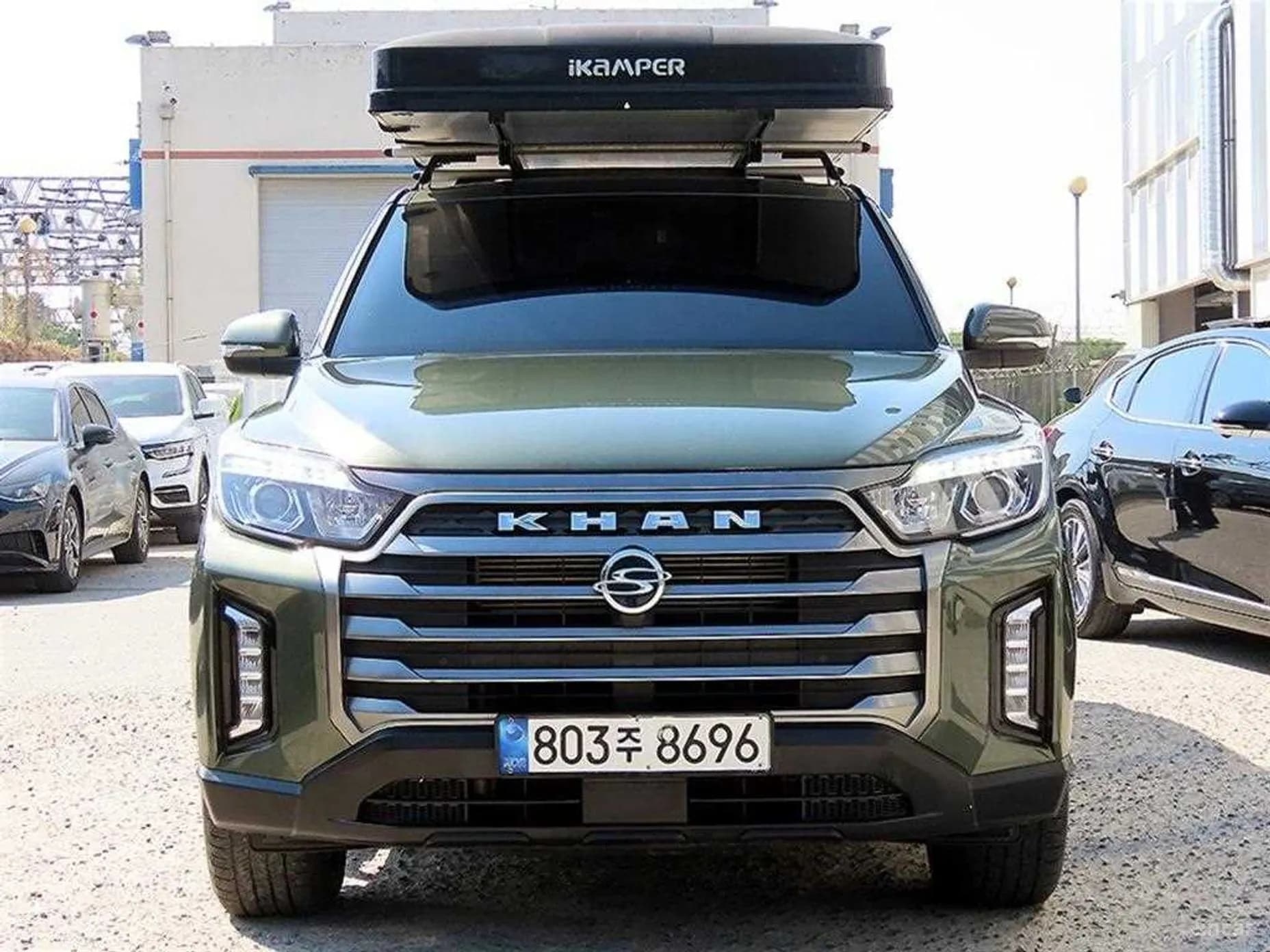 Rexton Sports Khan