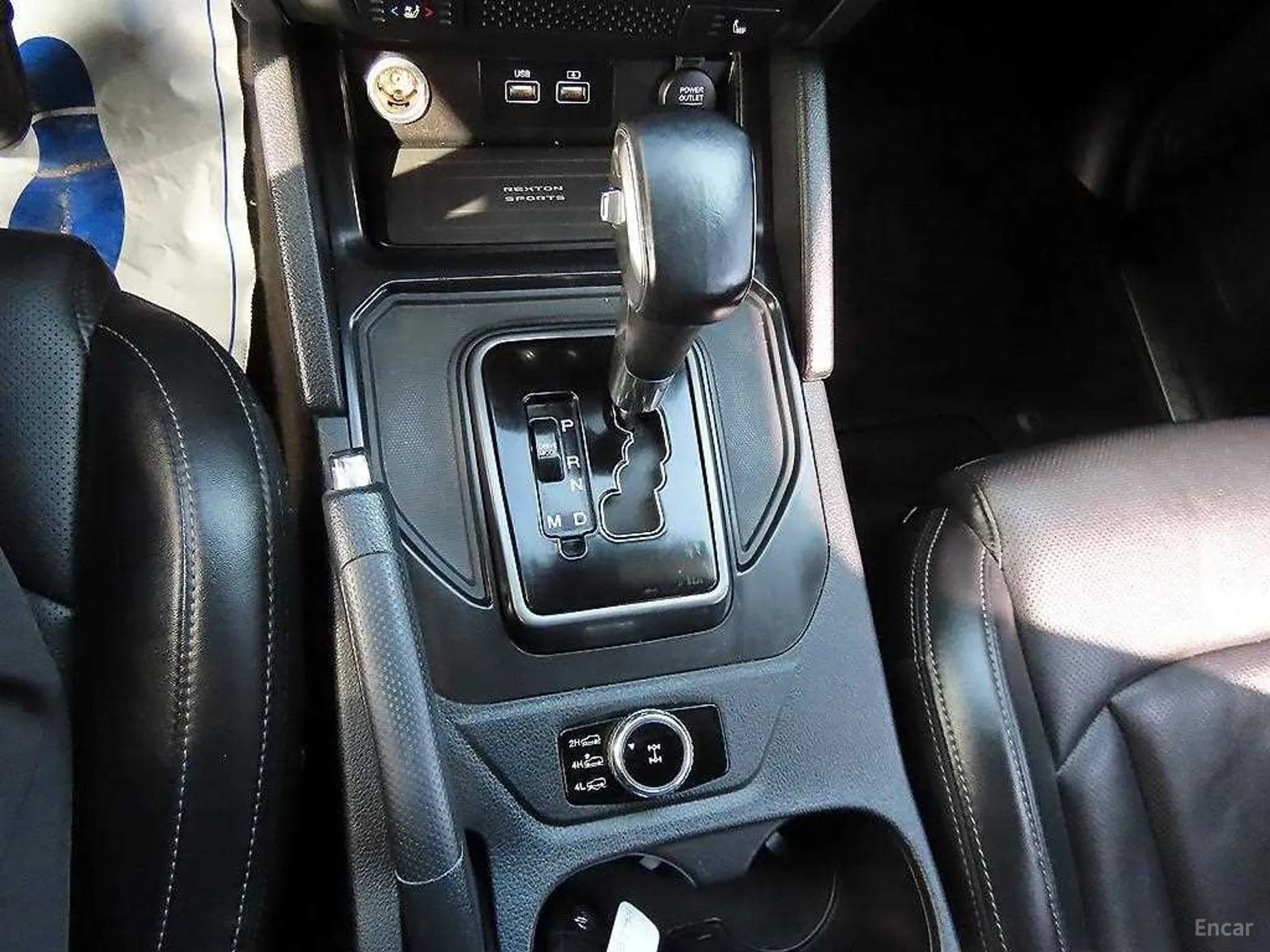 Rexton Sports Khan