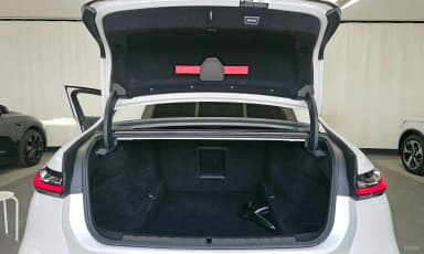 7 Series (G70)