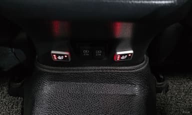 Camry (XV70)