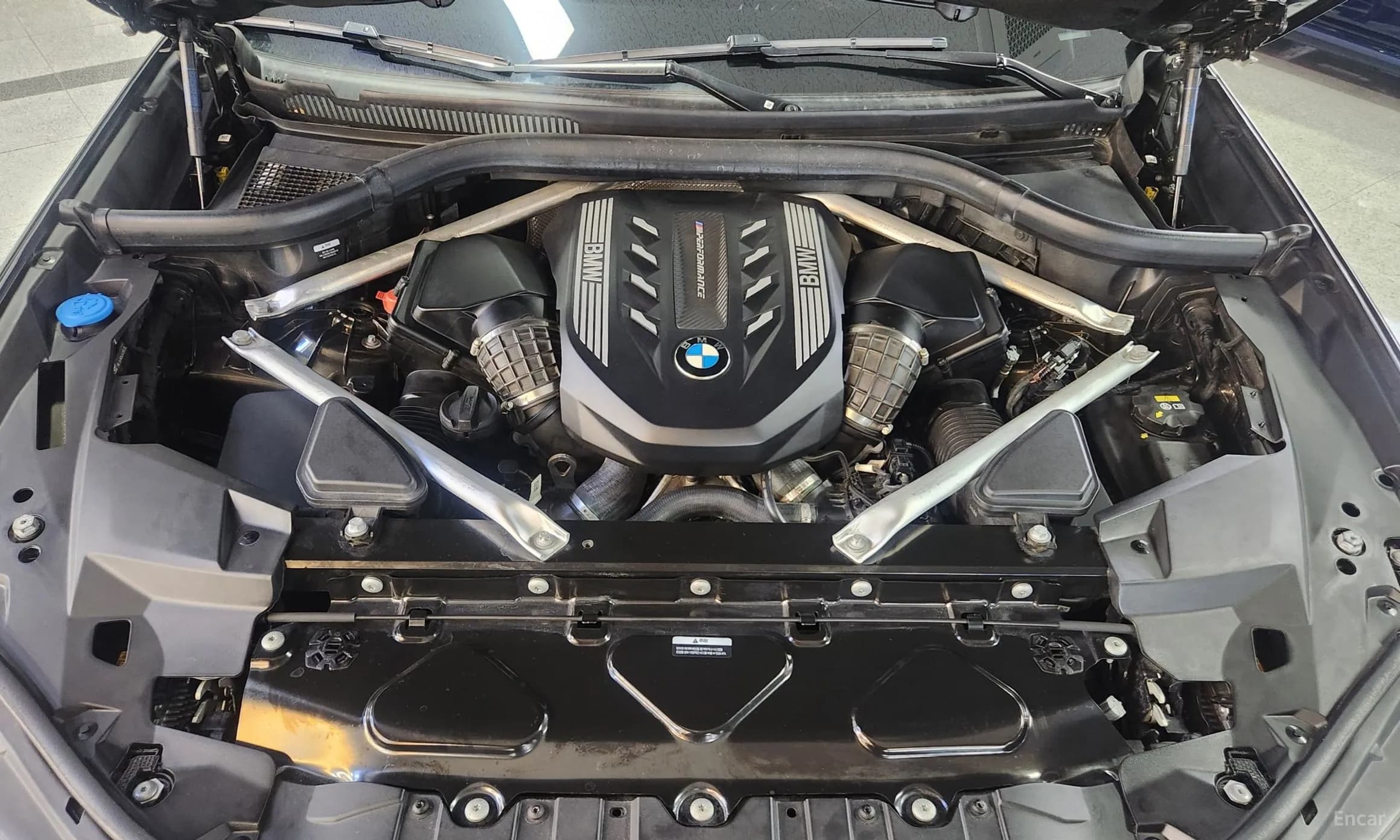 X5 (G05)