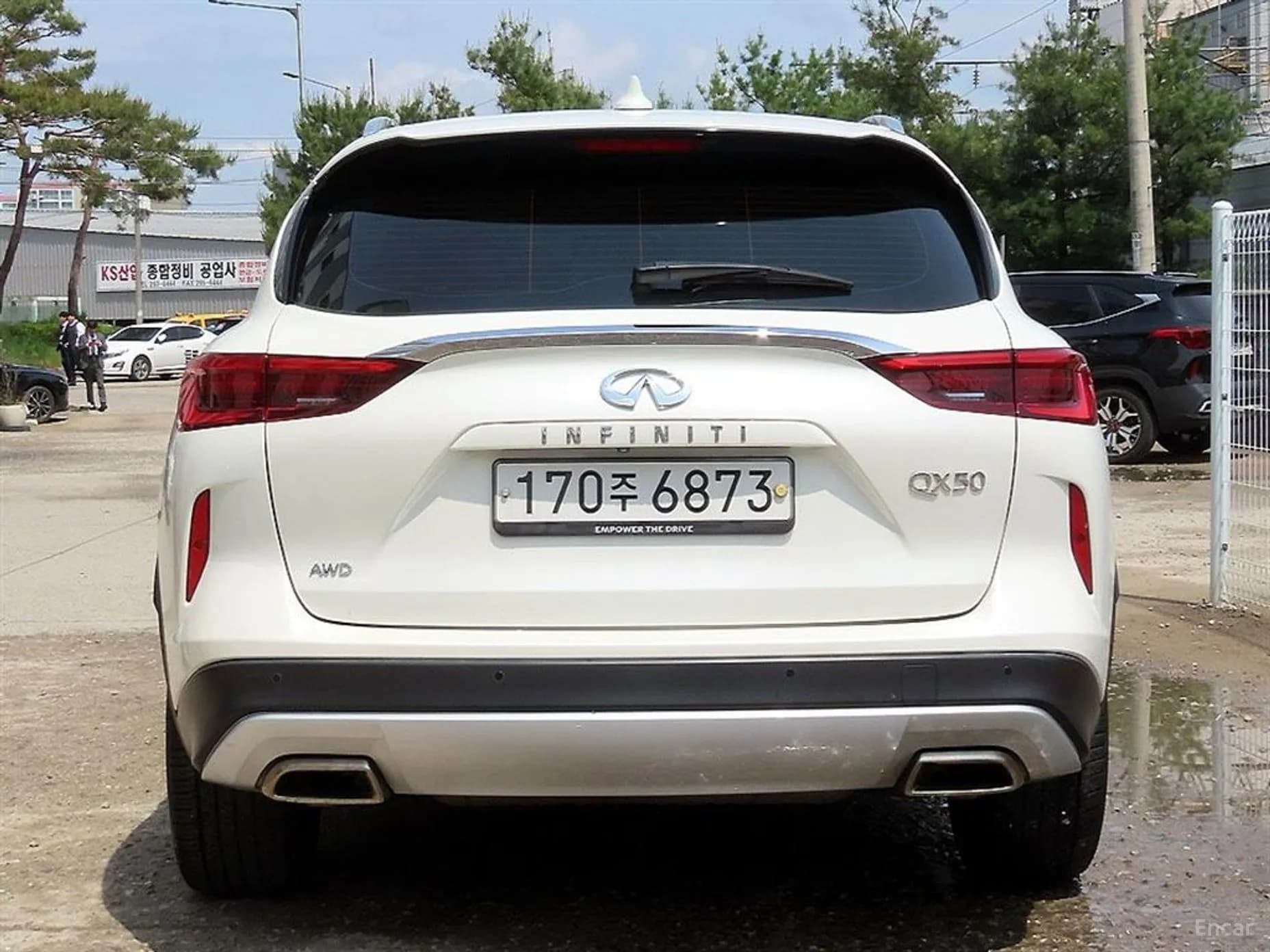 QX50 (P71A)