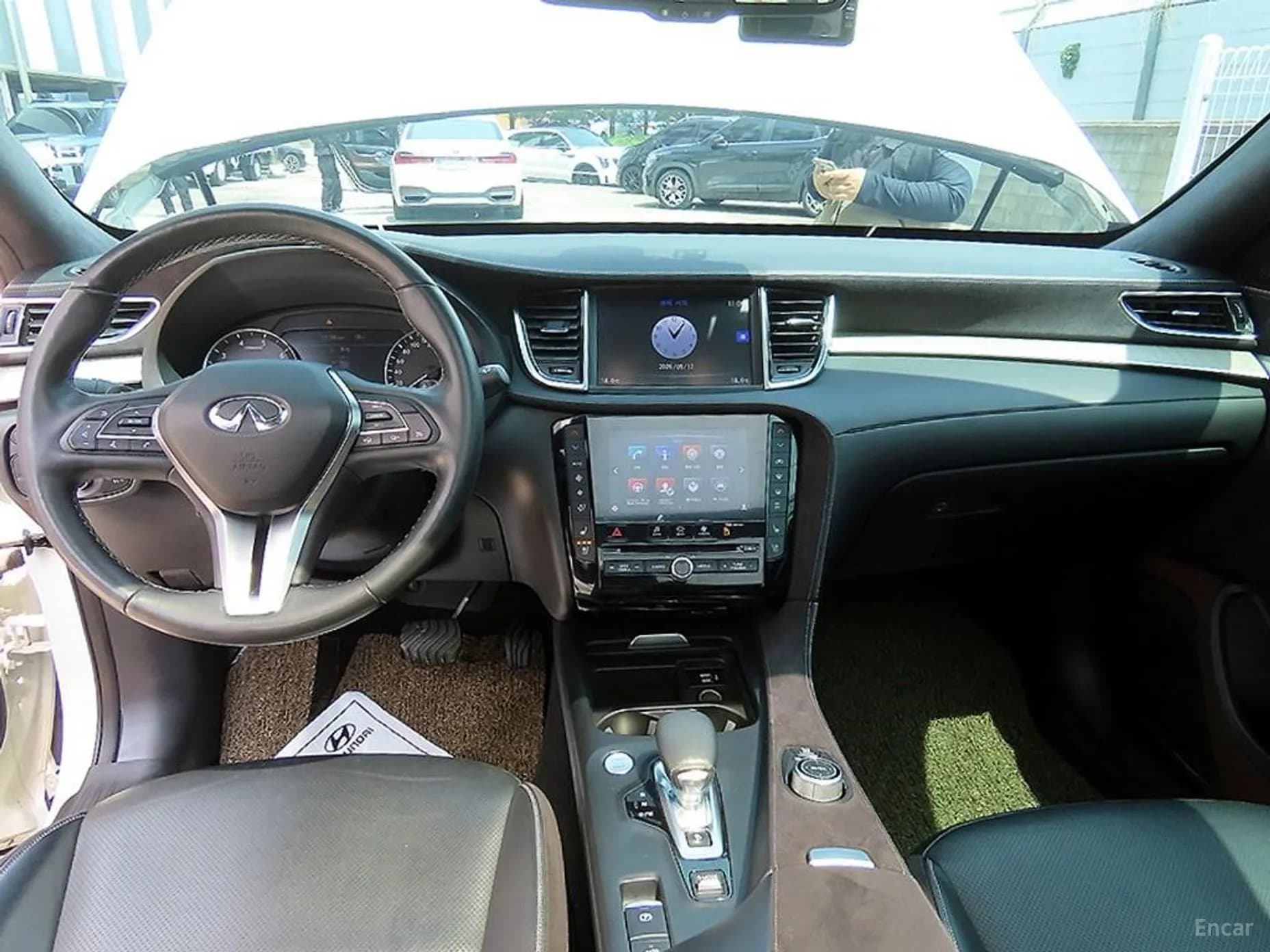 QX50 (P71A)