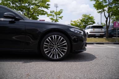 S-Class W223