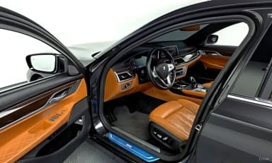 7 Series (G11)